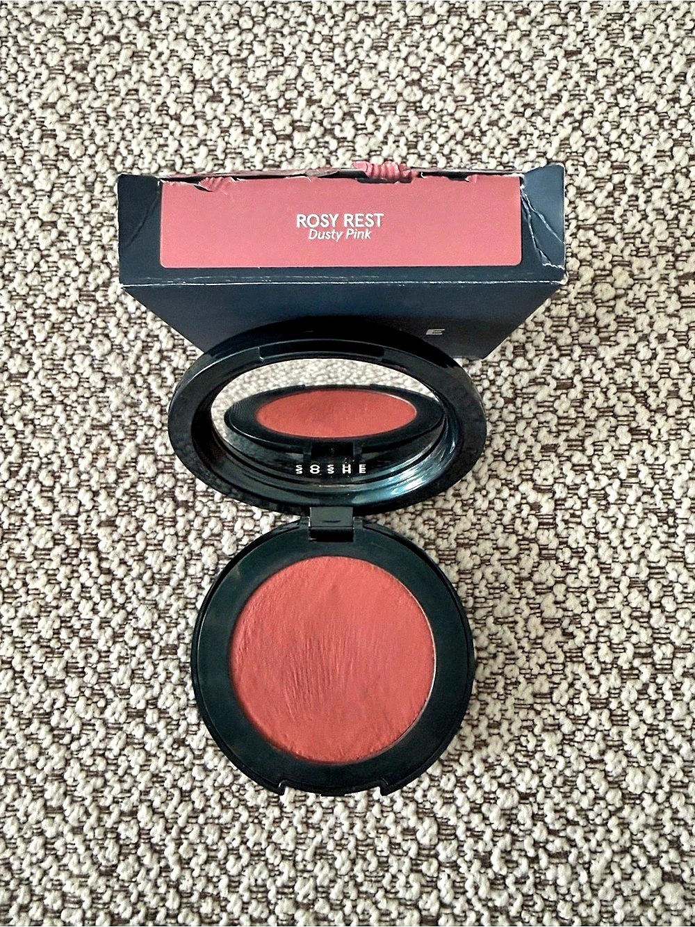 Soshe Rosy Rest Powder Blush in Pink NWT
